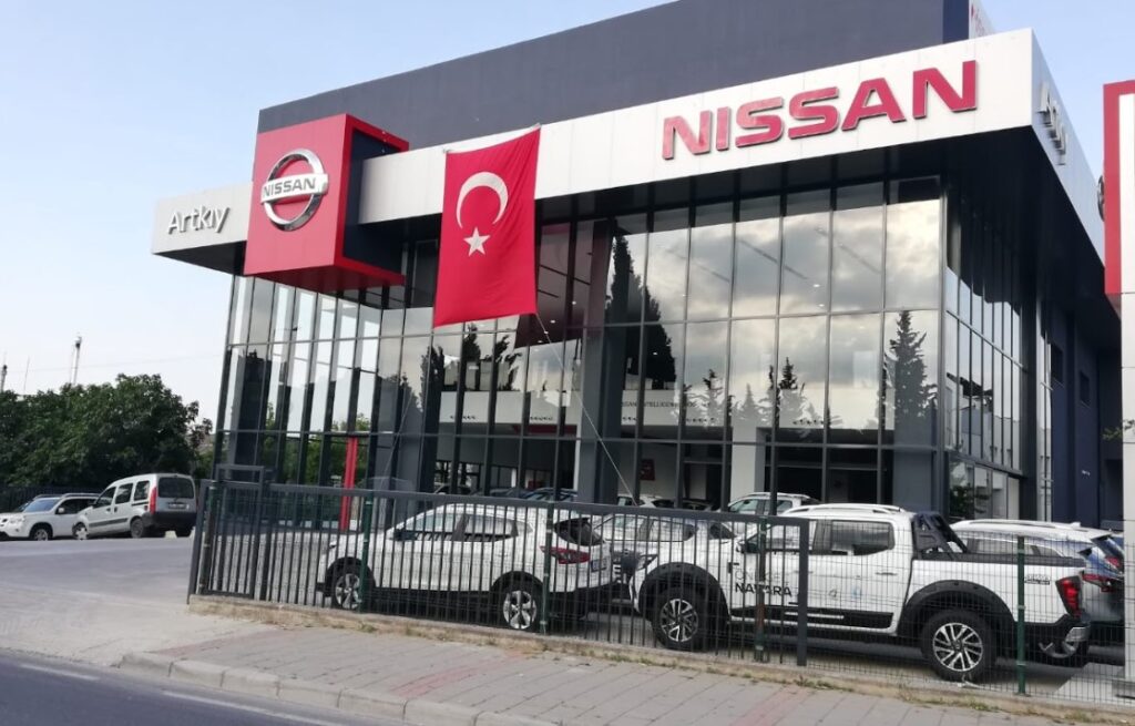 Nissan Artkıy